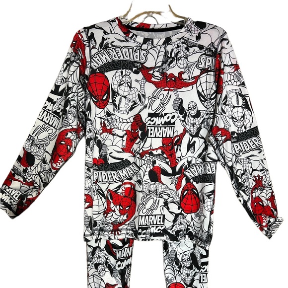 Marvel Spider Man Pajamas. (Teen) - Picture 1 of 14
